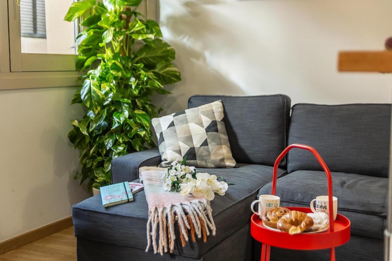 Central Malaga Apartment At Mitjana Plaza Екстер'єр фото